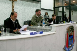 Mesa diretiva da Câmara na sessão de 24/8