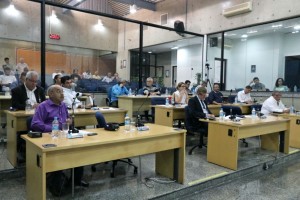 Vereadores durante a última sessão ordinária do ano. Foto: Ricardo Bittner